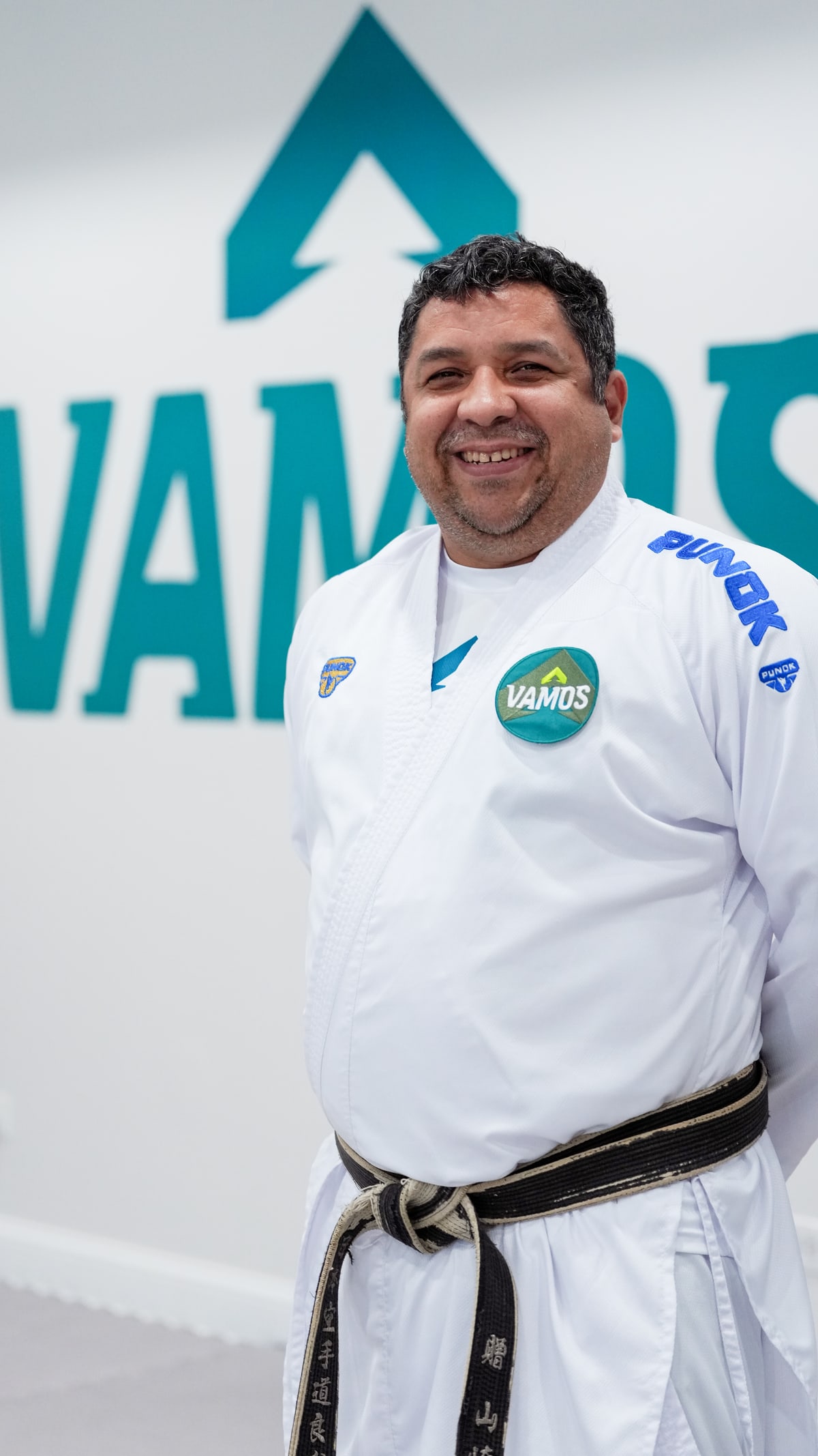Sensei Oswaldo Lopez in a Vamos karate gi